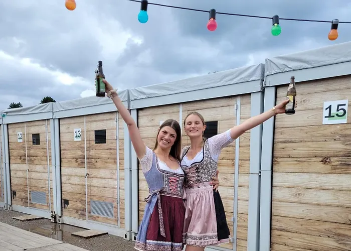 Oktoberfest Wiesn Camp Lodge